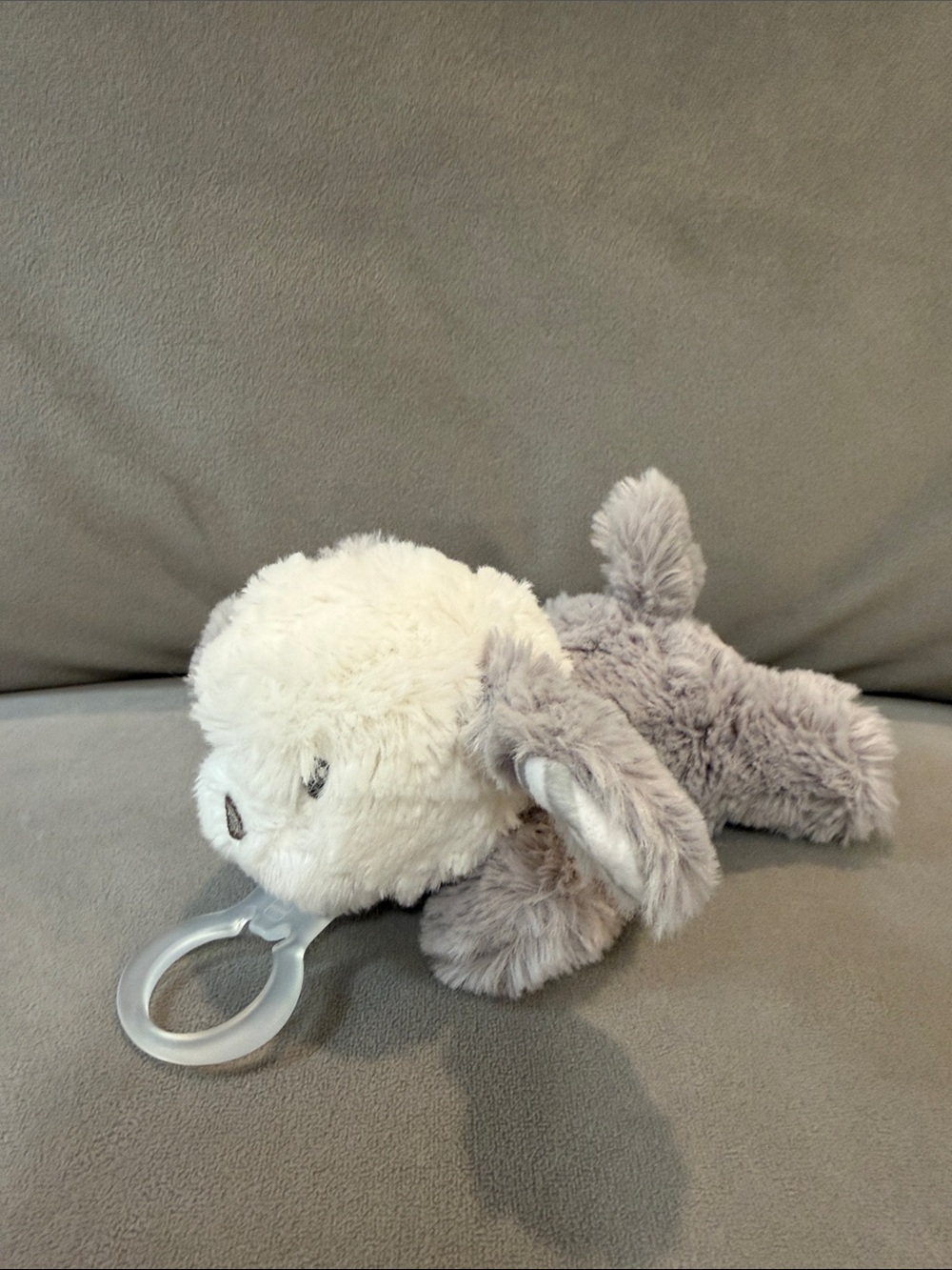 NWOT RazBaby Pacifier Holder 🚭
